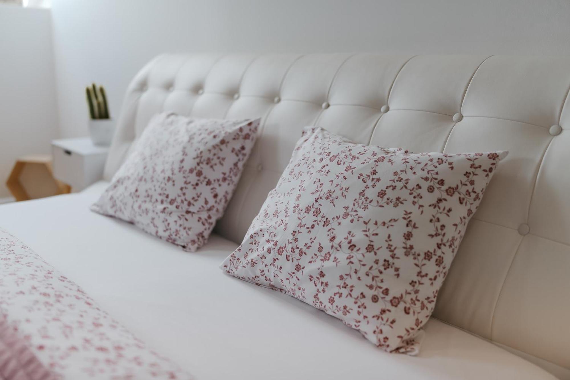 Dot 3 Bdr Apartment With Tyn Cathedral View & Ac Prague Luaran gambar