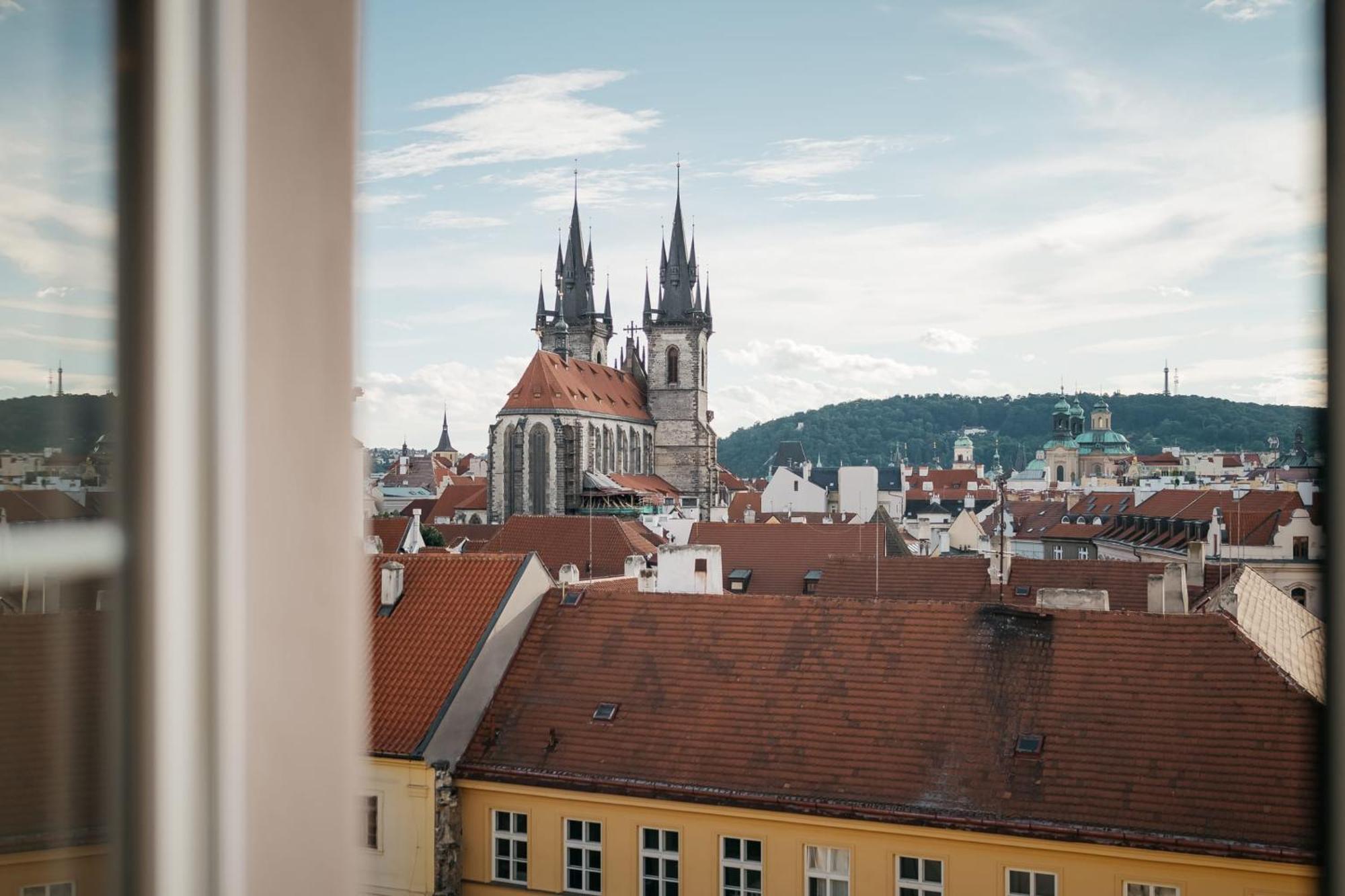 Dot 3 Bdr Apartment With Tyn Cathedral View & Ac Prague Luaran gambar